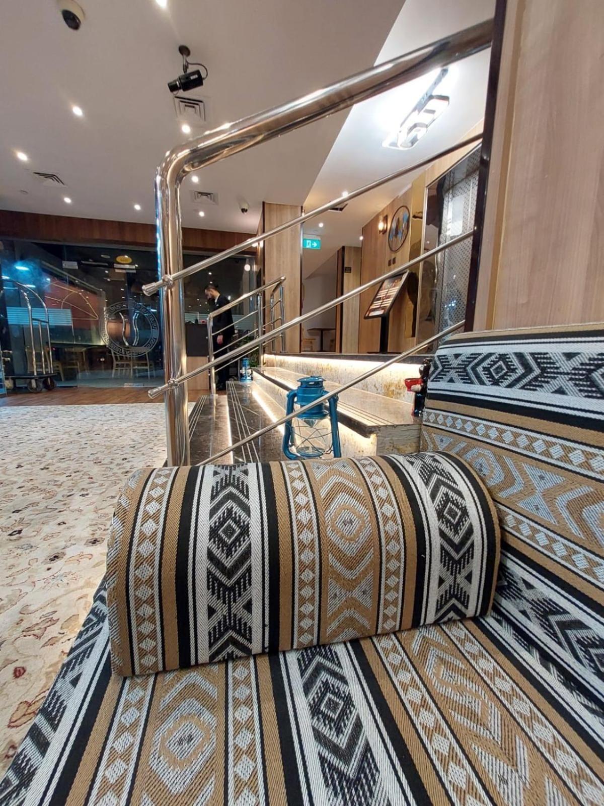 Ag Hotel Abu Dabi Exterior foto
